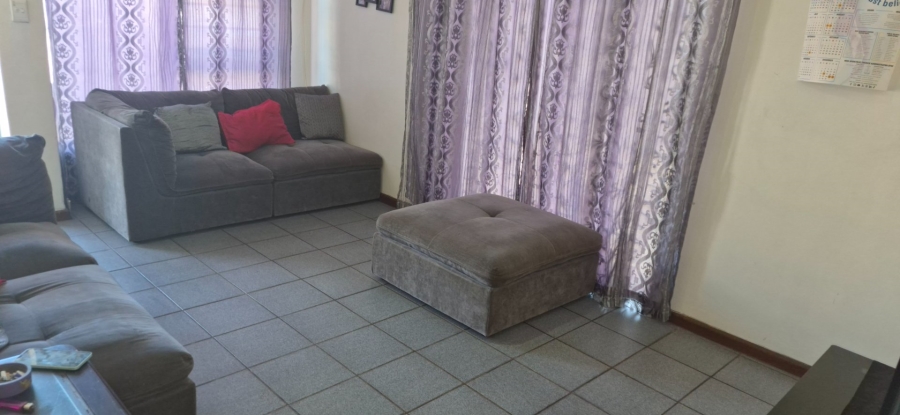 3 Bedroom Property for Sale in Clairewood Western Cape